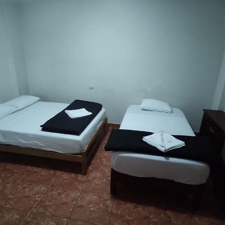 Guest House Tumbes Exterior photo