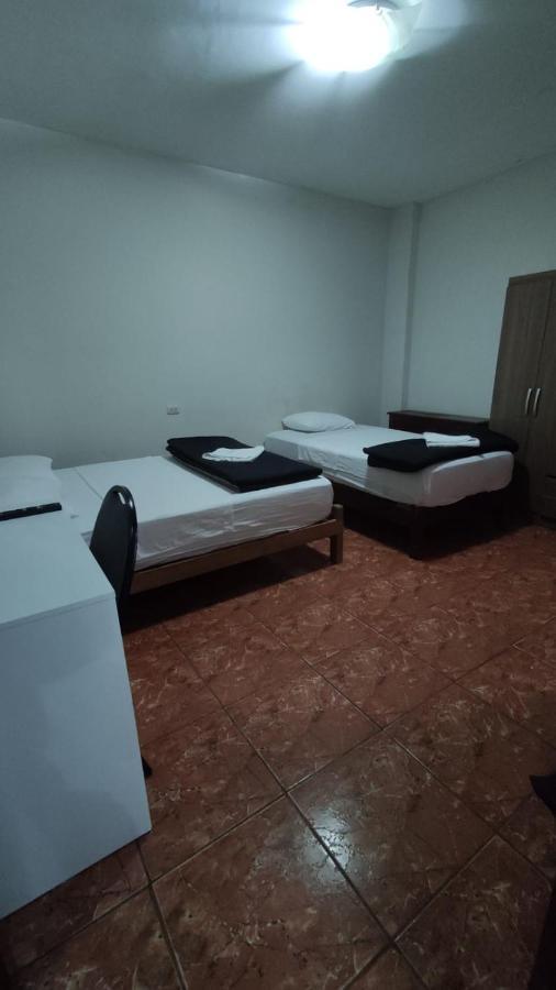 Guest House Tumbes Exterior photo