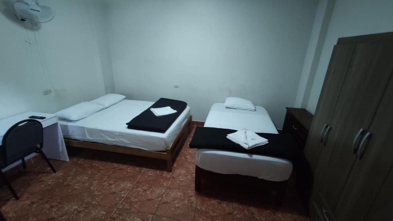 Guest House Tumbes Exterior photo